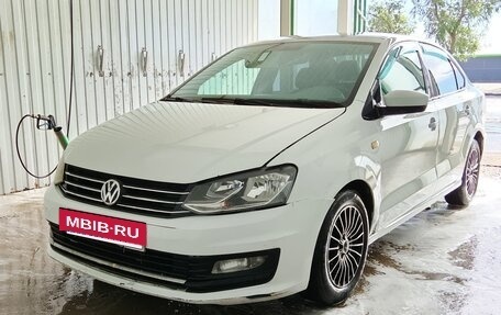 Volkswagen Polo VI (EU Market), 2011 год, 380 000 рублей, 16 фотография
