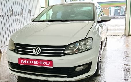 Volkswagen Polo VI (EU Market), 2011 год, 380 000 рублей, 15 фотография