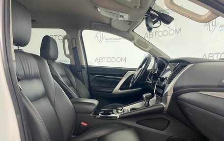 Mitsubishi Pajero Sport III рестайлинг, 2019 год, 2 859 000 рублей, 12 фотография
