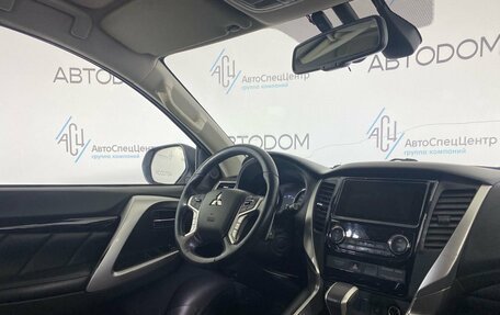 Mitsubishi Pajero Sport III рестайлинг, 2019 год, 2 859 000 рублей, 11 фотография
