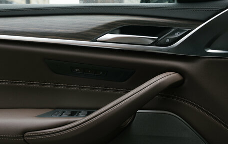 BMW 5 серия, 2020 год, 2 925 000 рублей, 21 фотография