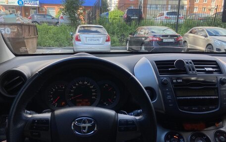 Toyota RAV4, 2010 год, 1 390 000 рублей, 8 фотография