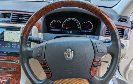 Toyota Crown, 2004 год, 1 720 000 рублей, 13 фотография