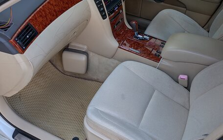 Toyota Crown, 2004 год, 1 720 000 рублей, 16 фотография