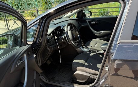 Opel Astra J, 2013 год, 790 000 рублей, 4 фотография