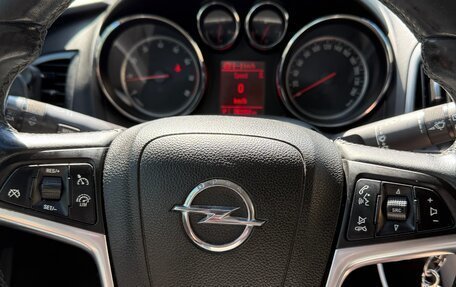 Opel Astra J, 2013 год, 790 000 рублей, 3 фотография