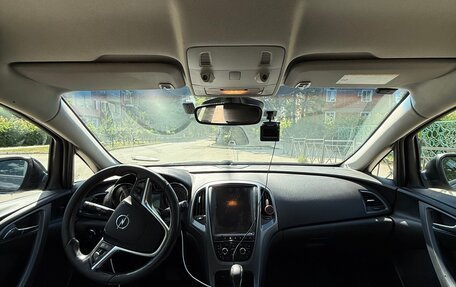 Opel Astra J, 2013 год, 790 000 рублей, 10 фотография