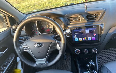KIA Rio III рестайлинг, 2015 год, 890 000 рублей, 9 фотография