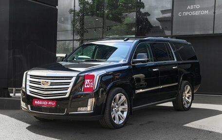 Cadillac Escalade IV, 2016 год, 3 700 000 рублей, 1 фотография