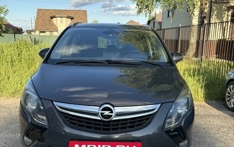Opel Zafira C рестайлинг, 2013 год, 700 000 рублей, 1 фотография