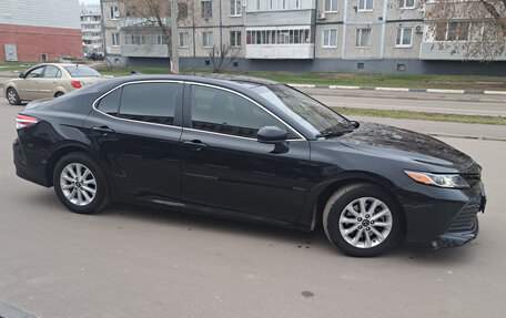 Toyota Camry, 2018 год, 1 850 000 рублей, 17 фотография