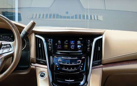 Cadillac Escalade IV, 2016 год, 3 700 000 рублей, 15 фотография