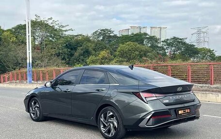 Hyundai Elantra, 2023 год, 1 460 202 рублей, 6 фотография