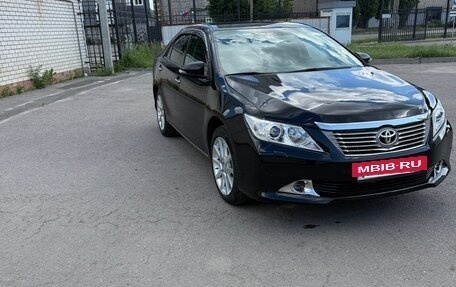 Toyota Camry, 2012 год, 1 950 000 рублей, 3 фотография