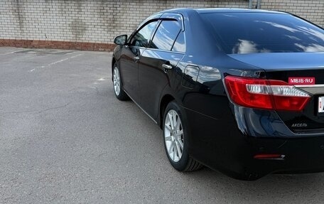 Toyota Camry, 2012 год, 1 950 000 рублей, 6 фотография