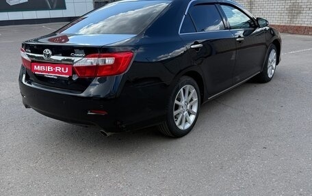 Toyota Camry, 2012 год, 1 950 000 рублей, 4 фотография