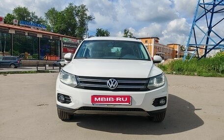Volkswagen Tiguan I, 2011 год, 1 400 000 рублей, 2 фотография