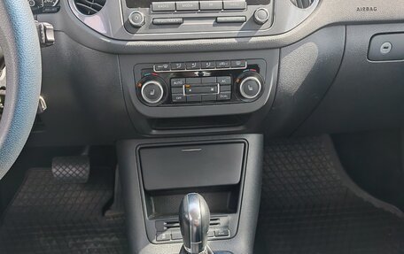 Volkswagen Tiguan I, 2011 год, 1 400 000 рублей, 13 фотография
