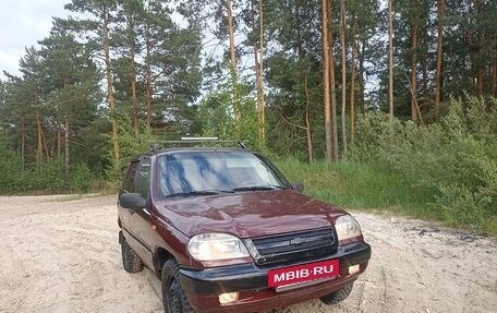 Chevrolet Niva I рестайлинг, 2004 год, 228 000 рублей, 8 фотография