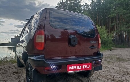 Chevrolet Niva I рестайлинг, 2004 год, 228 000 рублей, 9 фотография