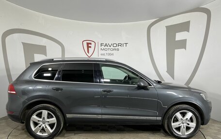 Volkswagen Touareg III, 2014 год, 2 249 000 рублей, 4 фотография