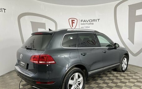 Volkswagen Touareg III, 2014 год, 2 249 000 рублей, 6 фотография