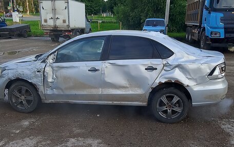 Volkswagen Polo VI (EU Market), 2016 год, 220 000 рублей, 5 фотография