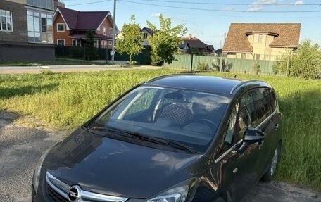 Opel Zafira C рестайлинг, 2013 год, 700 000 рублей, 5 фотография
