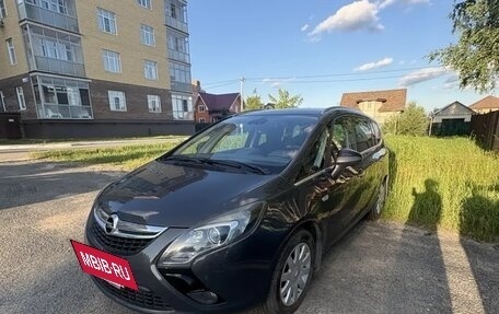 Opel Zafira C рестайлинг, 2013 год, 700 000 рублей, 14 фотография