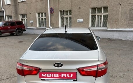 KIA Rio III рестайлинг, 2013 год, 850 000 рублей, 4 фотография