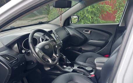 Hyundai ix35 I рестайлинг, 2011 год, 1 450 000 рублей, 5 фотография