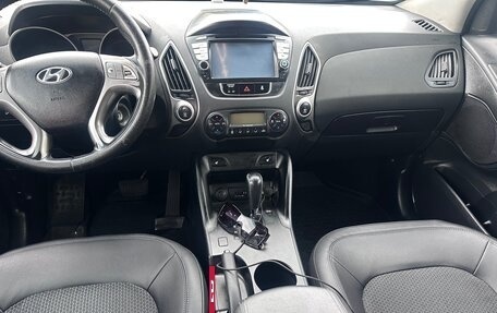 Hyundai ix35 I рестайлинг, 2011 год, 1 450 000 рублей, 4 фотография