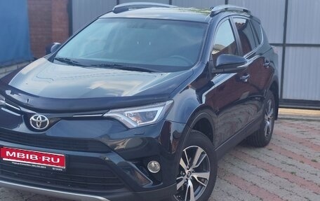 Toyota RAV4, 2018 год, 2 600 000 рублей, 1 фотография