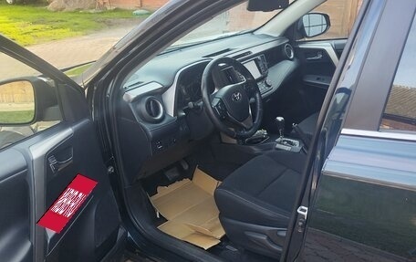 Toyota RAV4, 2018 год, 2 600 000 рублей, 9 фотография