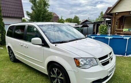 Dodge Caravan V, 2011 год, 1 495 000 рублей, 7 фотография