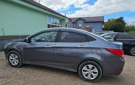 Hyundai Solaris II рестайлинг, 2016 год, 480 000 рублей, 3 фотография
