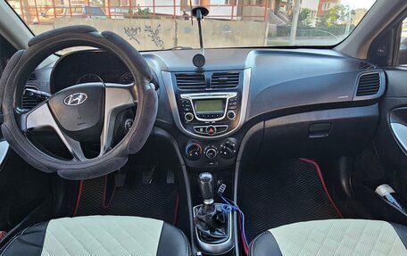 Hyundai Solaris II рестайлинг, 2016 год, 480 000 рублей, 8 фотография