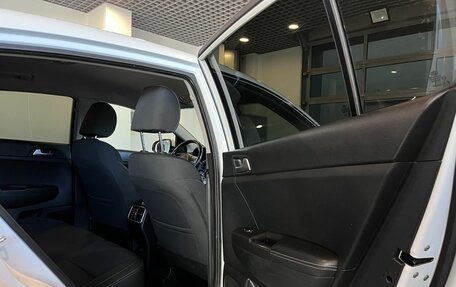 KIA Sportage IV рестайлинг, 2018 год, 1 945 000 рублей, 16 фотография