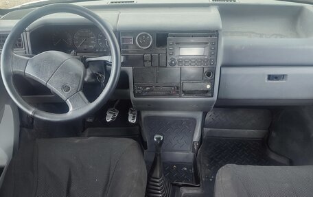 Volkswagen Transporter T4, 1993 год, 330 000 рублей, 6 фотография