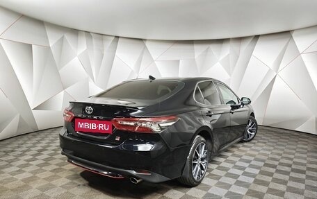 Toyota Camry, 2021 год, 3 350 000 рублей, 2 фотография