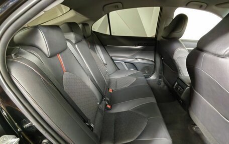 Toyota Camry, 2021 год, 3 350 000 рублей, 16 фотография