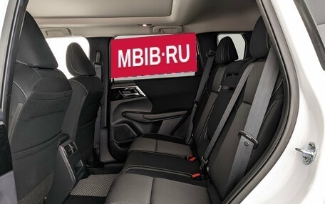 Mitsubishi Outlander, 2023 год, 3 800 000 рублей, 18 фотография