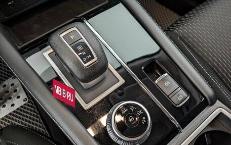 Mitsubishi Outlander, 2023 год, 3 800 000 рублей, 21 фотография