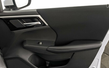 Mitsubishi Outlander, 2023 год, 3 800 000 рублей, 25 фотография