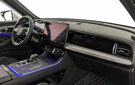 GAC GS8, 2024 год, 3 420 000 рублей, 13 фотография