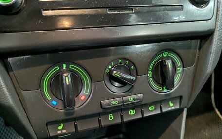Skoda Rapid I, 2019 год, 880 000 рублей, 17 фотография