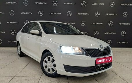 Skoda Rapid I, 2019 год, 880 000 рублей, 3 фотография