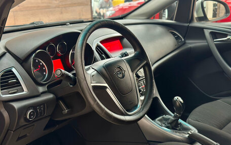 Opel Astra J, 2013 год, 799 000 рублей, 16 фотография