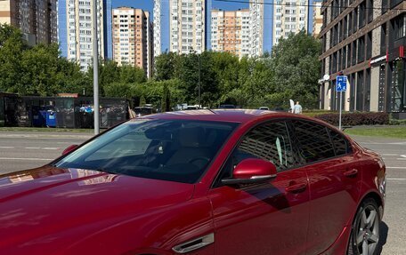Jaguar XE I рестайлинг, 2016 год, 2 400 000 рублей, 2 фотография