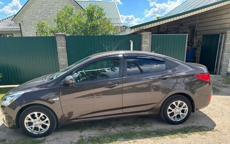 Hyundai Solaris II рестайлинг, 2016 год, 900 000 рублей, 4 фотография